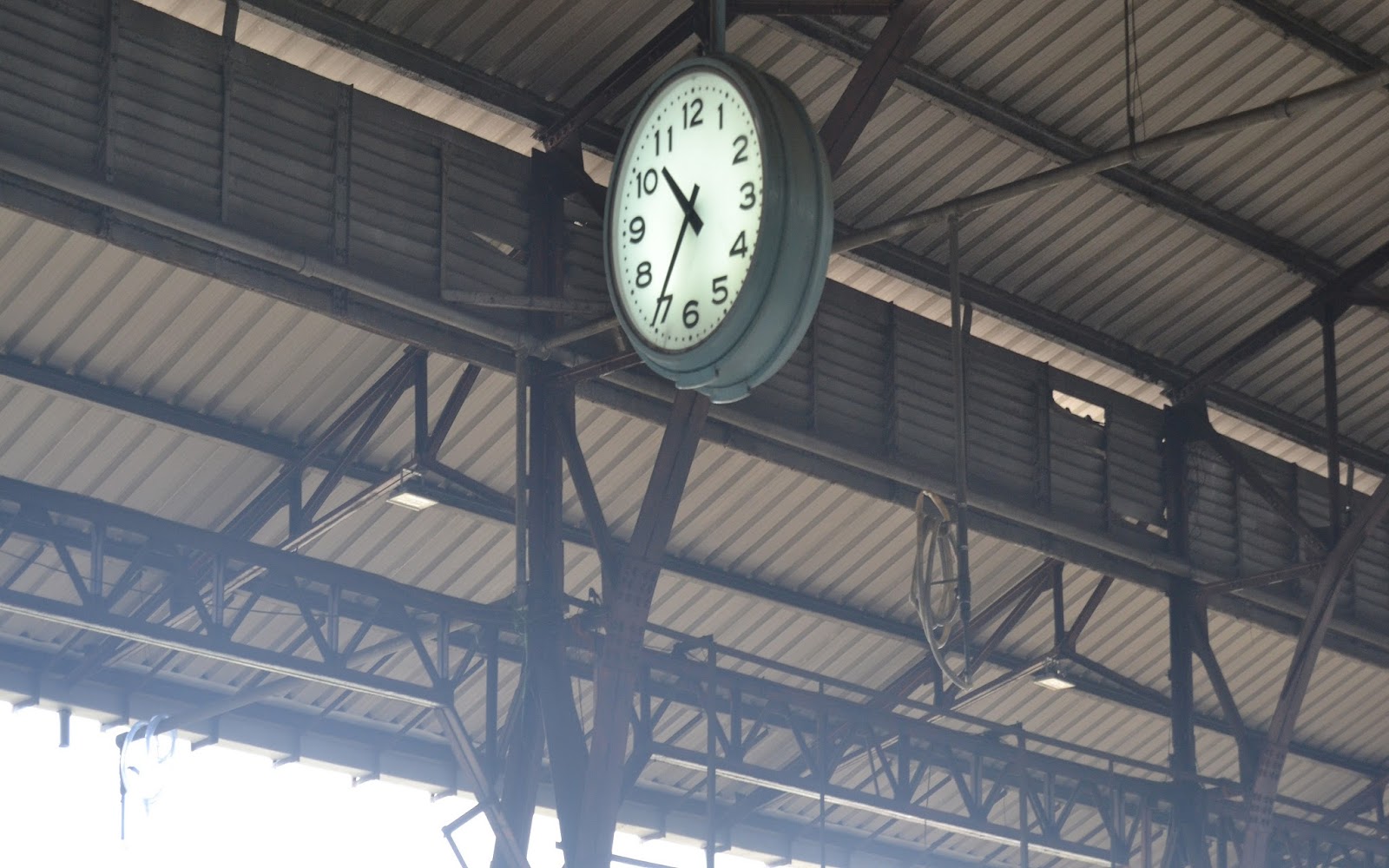 Ini Alasan Jarum Jam Berputar ke Arah Kanan